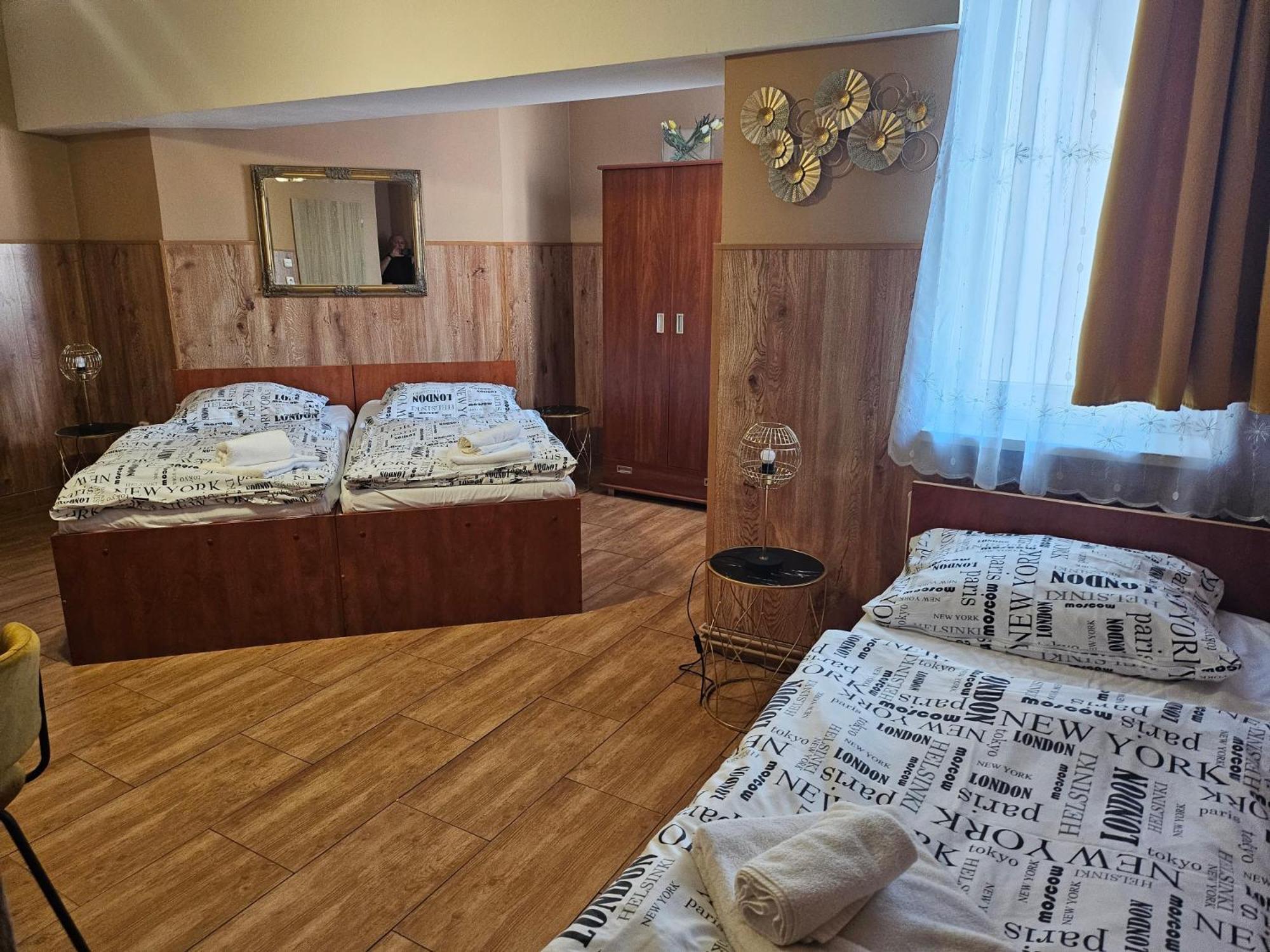 Hotel Taurus Ostrava Exteriör bild