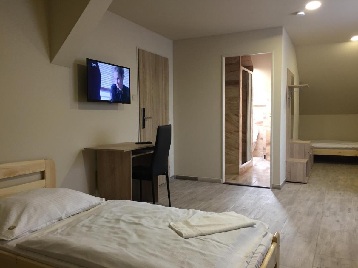 Hotel Taurus Ostrava Exteriör bild
